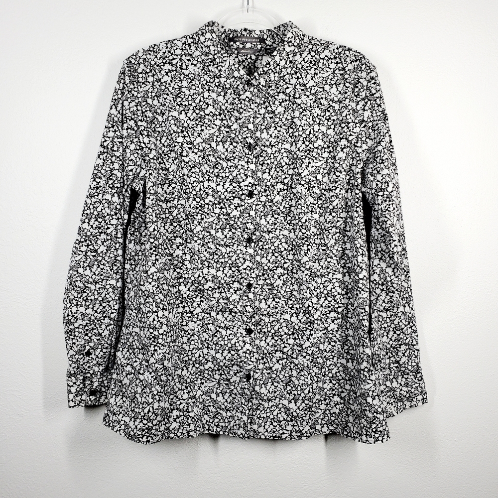 EDDIE BAUER BUTTON FRONT BLOUSE